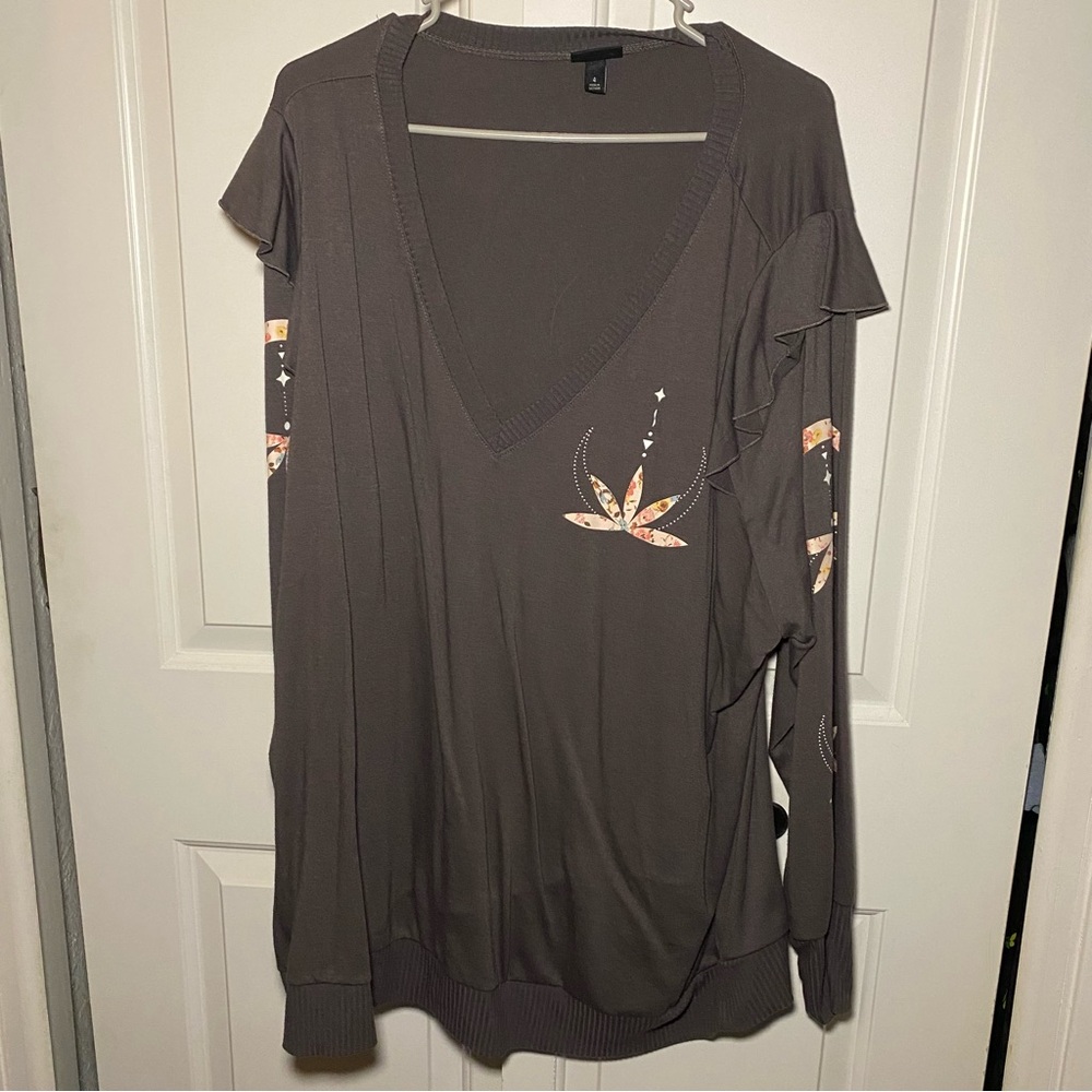 Torrid Gray Relaxed Graphic Blouse